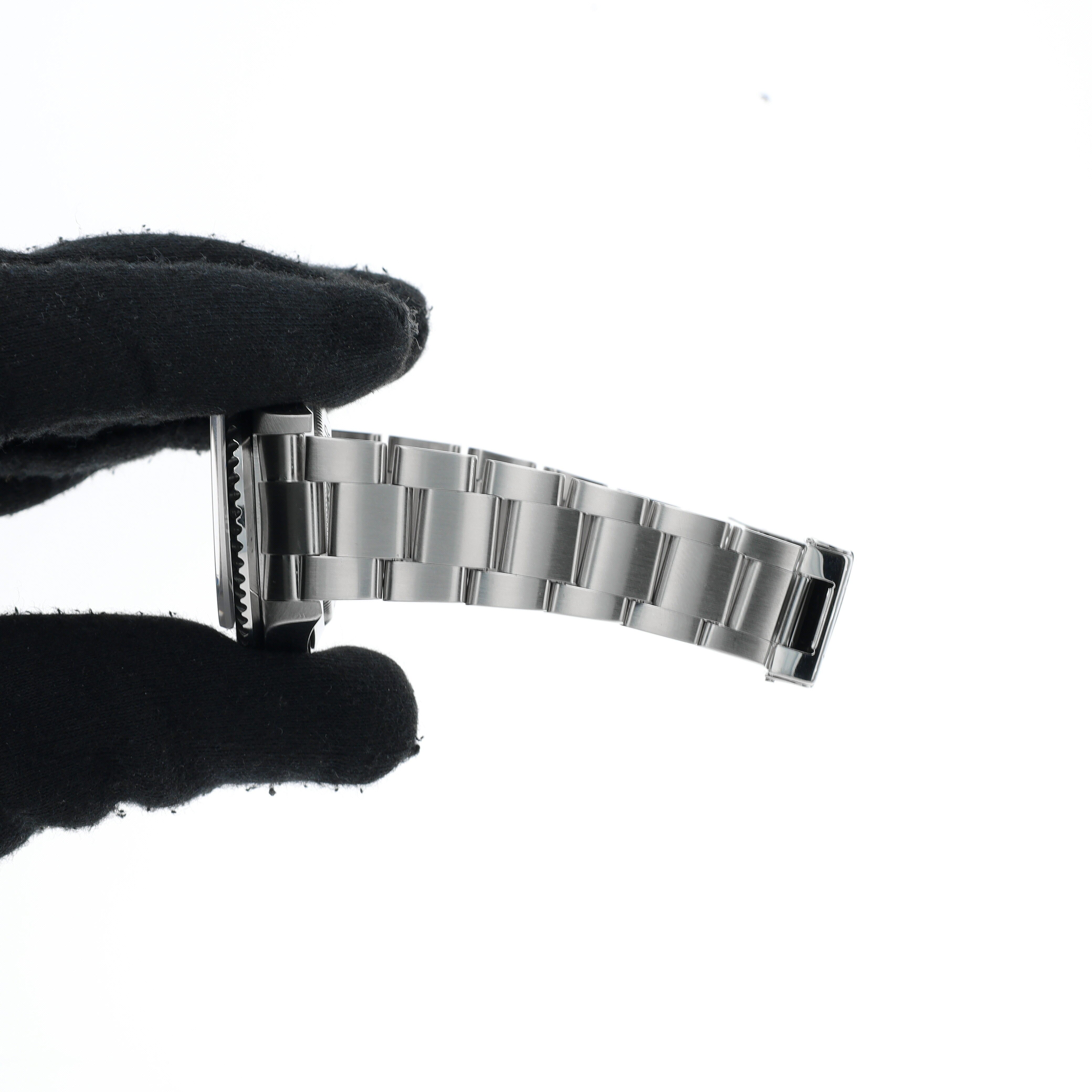 Rolex Sea-Dweller 16600 w/ Paper YR:2007