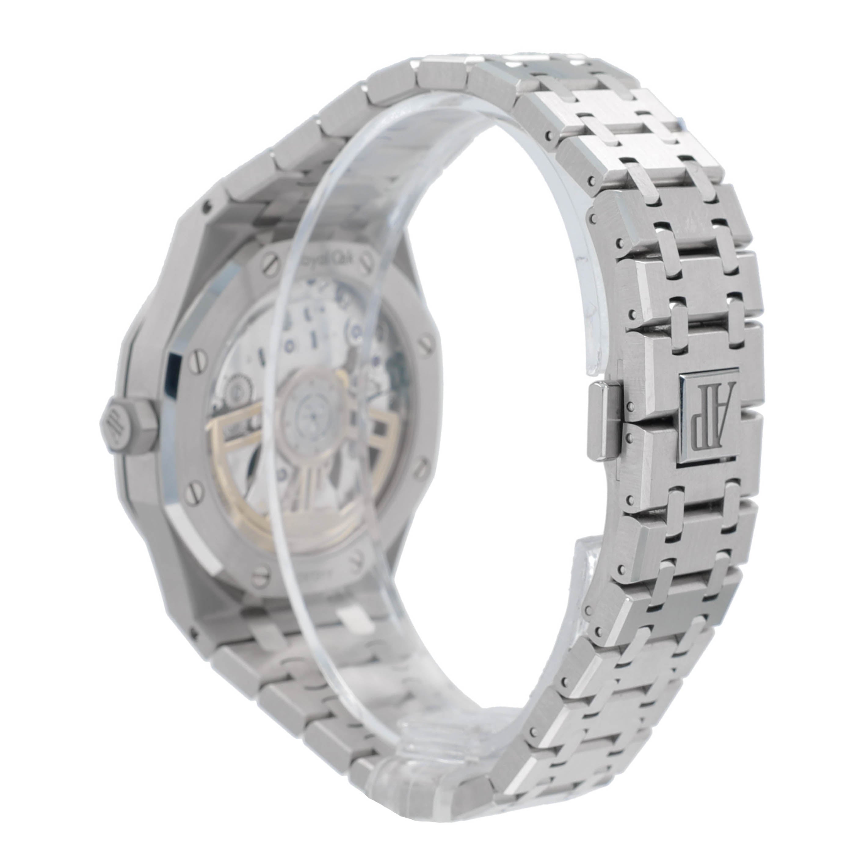 Unworn Audemars Piguet Royal Oak 15500ST.OO.1220ST.02