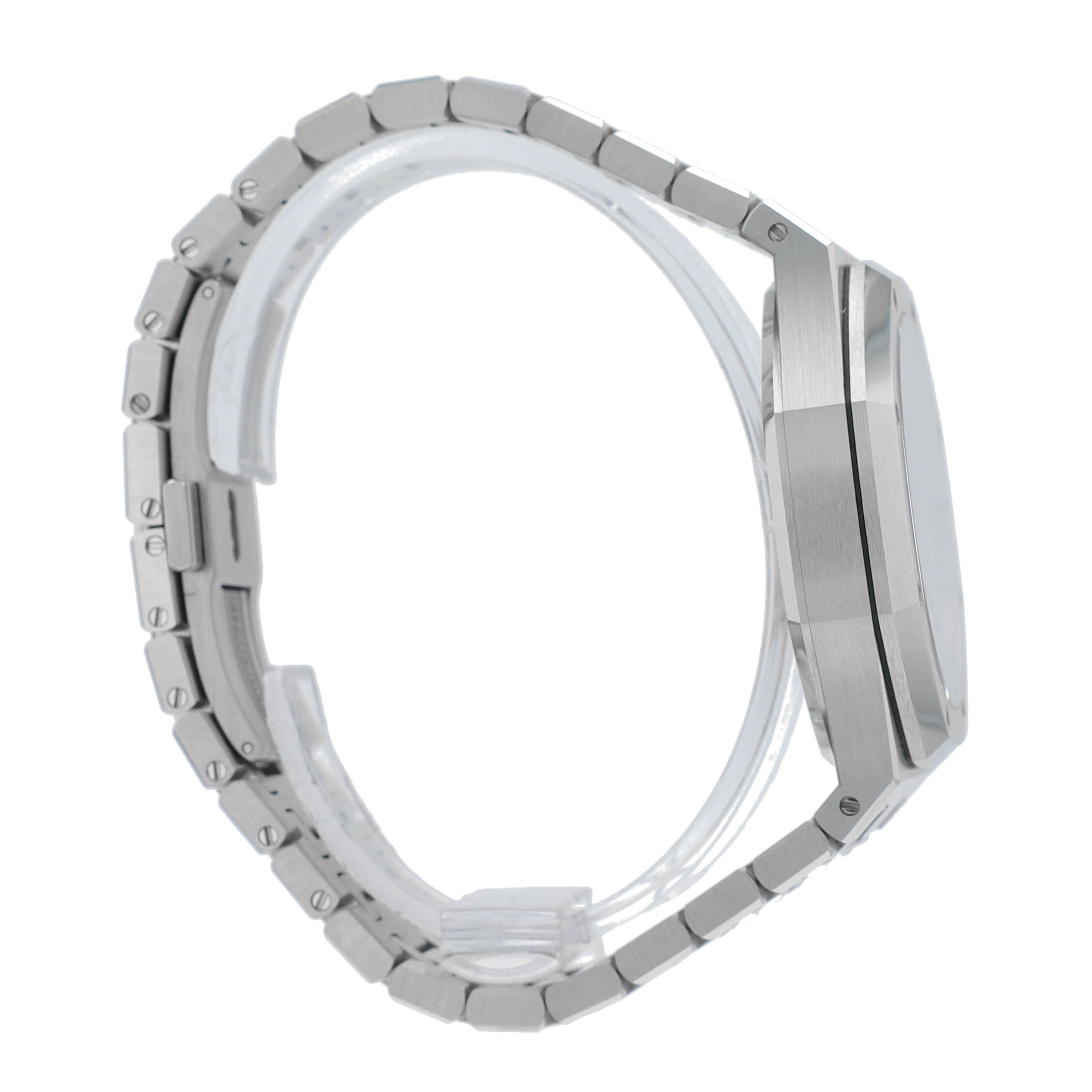 Unworn Audemars Piguet Royal Oak 15500ST.OO.1220ST.02
